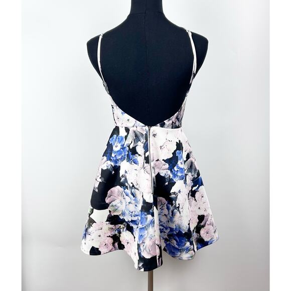 Keepsake The Label Crossroads Floral Abstract Print Halter Mini Womens Size S - Picture 9 of 13